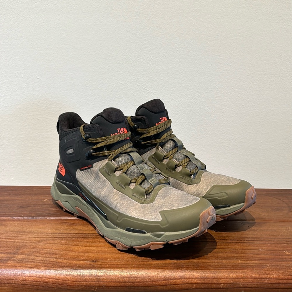 MEN’S NORTH FACE VECTIV EXPLORIS MID FUTURELIGHT HIKING SHOES